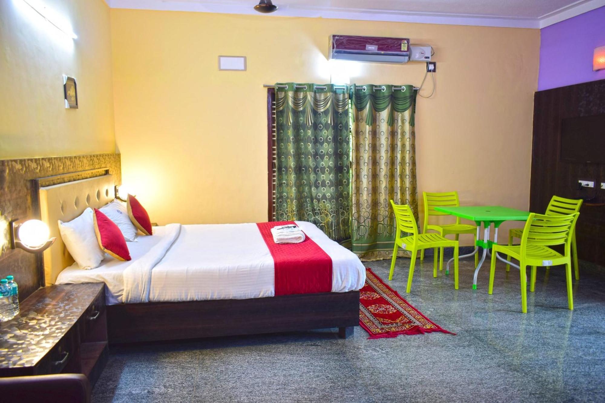 Dolphin Resort Yelagiri Bagian luar foto