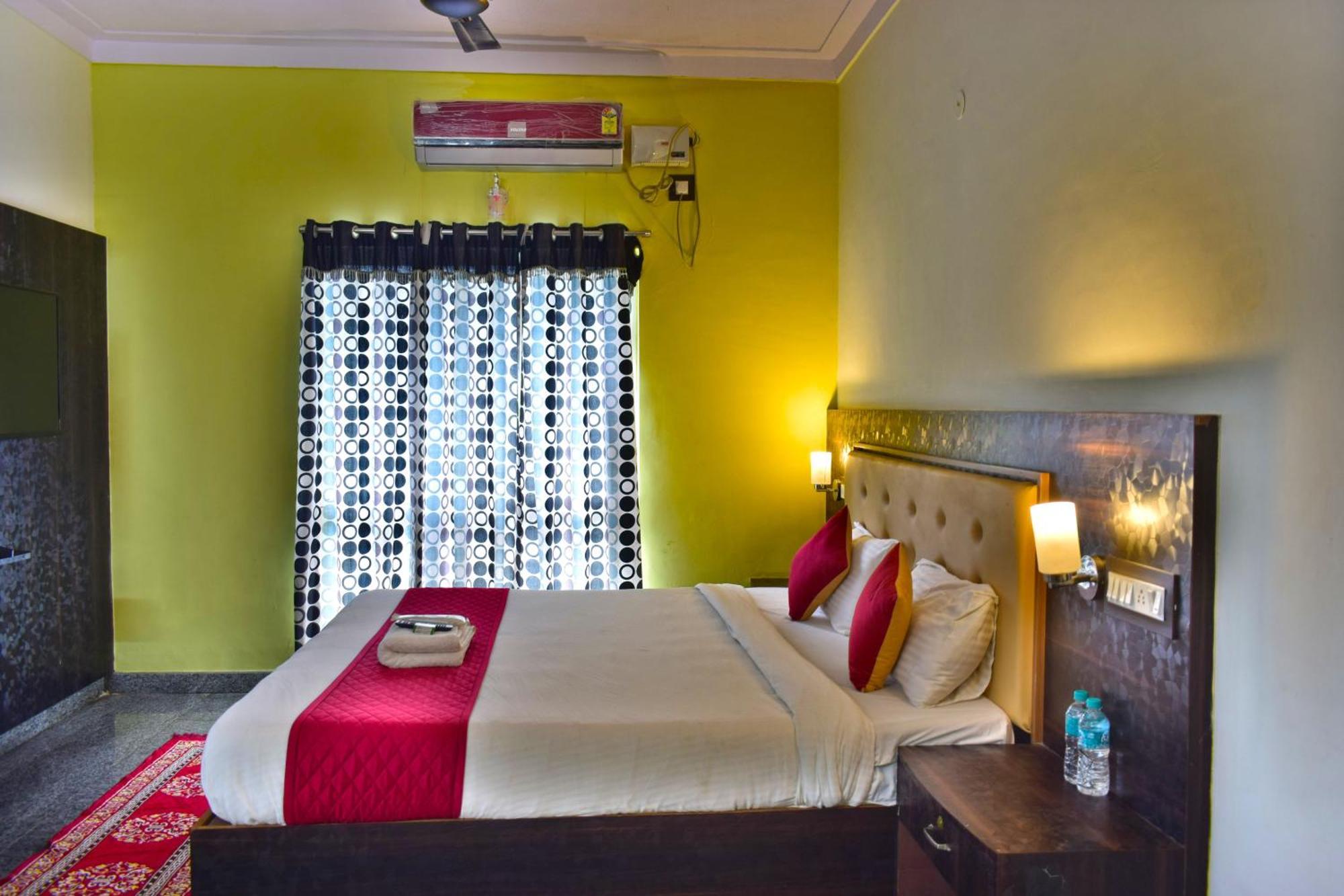Dolphin Resort Yelagiri Bagian luar foto