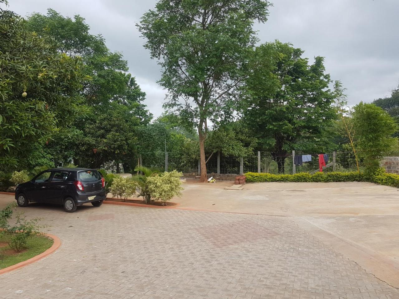 Dolphin Resort Yelagiri Bagian luar foto