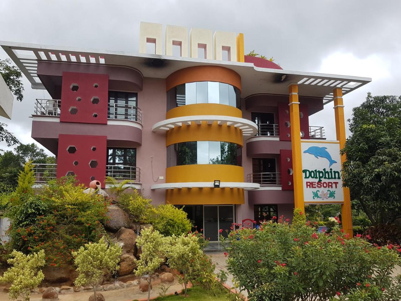 Dolphin Resort Yelagiri Bagian luar foto
